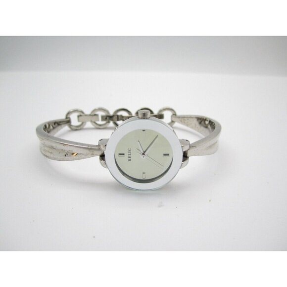 Women Relic Quartz WR Analog 22mm Round Watch (H368) "New Battery" - Picture 7 of 10